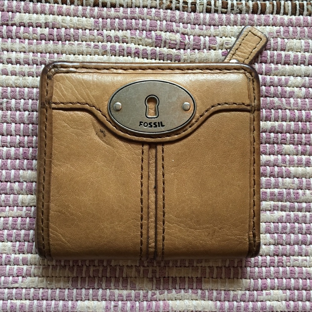 Fossil Wallet